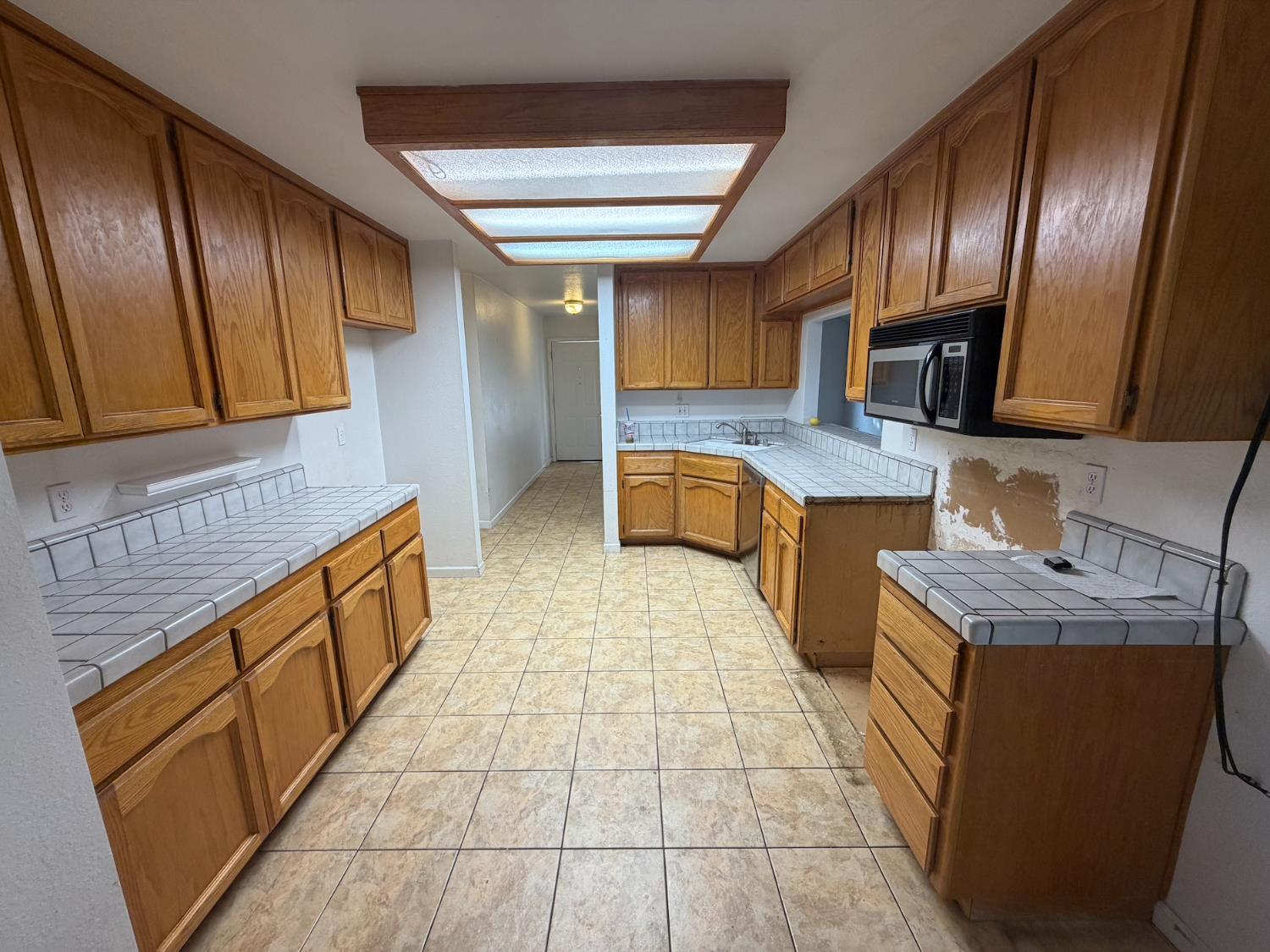 1544 Portola Valley Road Yuba City, CA 95993 - Photo 8 of 13