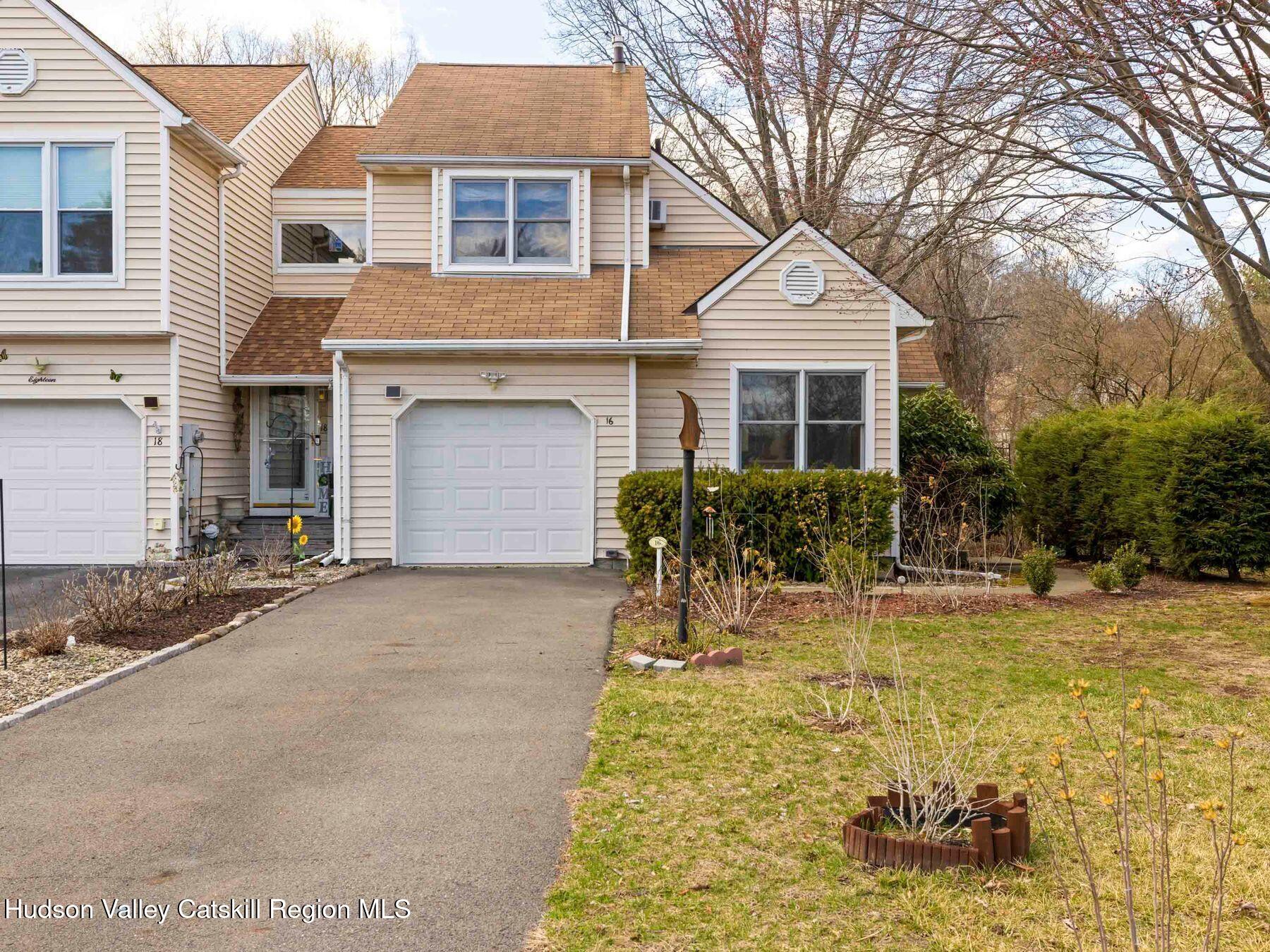 16 Red Maple Road Saugerties, NY 12477 - Photo 1 of 25 photo_online_018