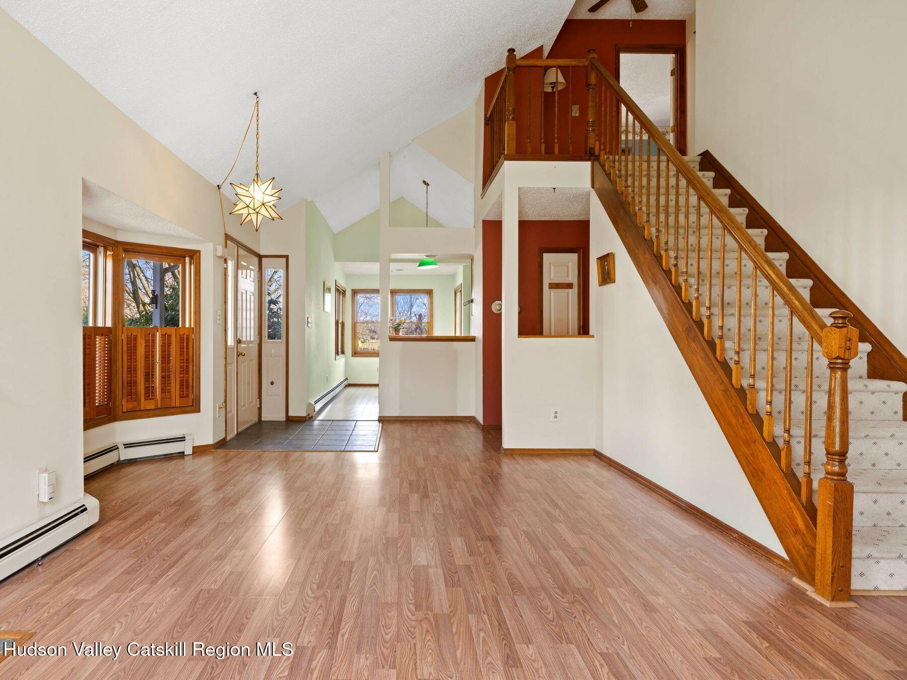 16 Red Maple Road Saugerties, NY 12477 - Photo 6 of 25 photo_online_024