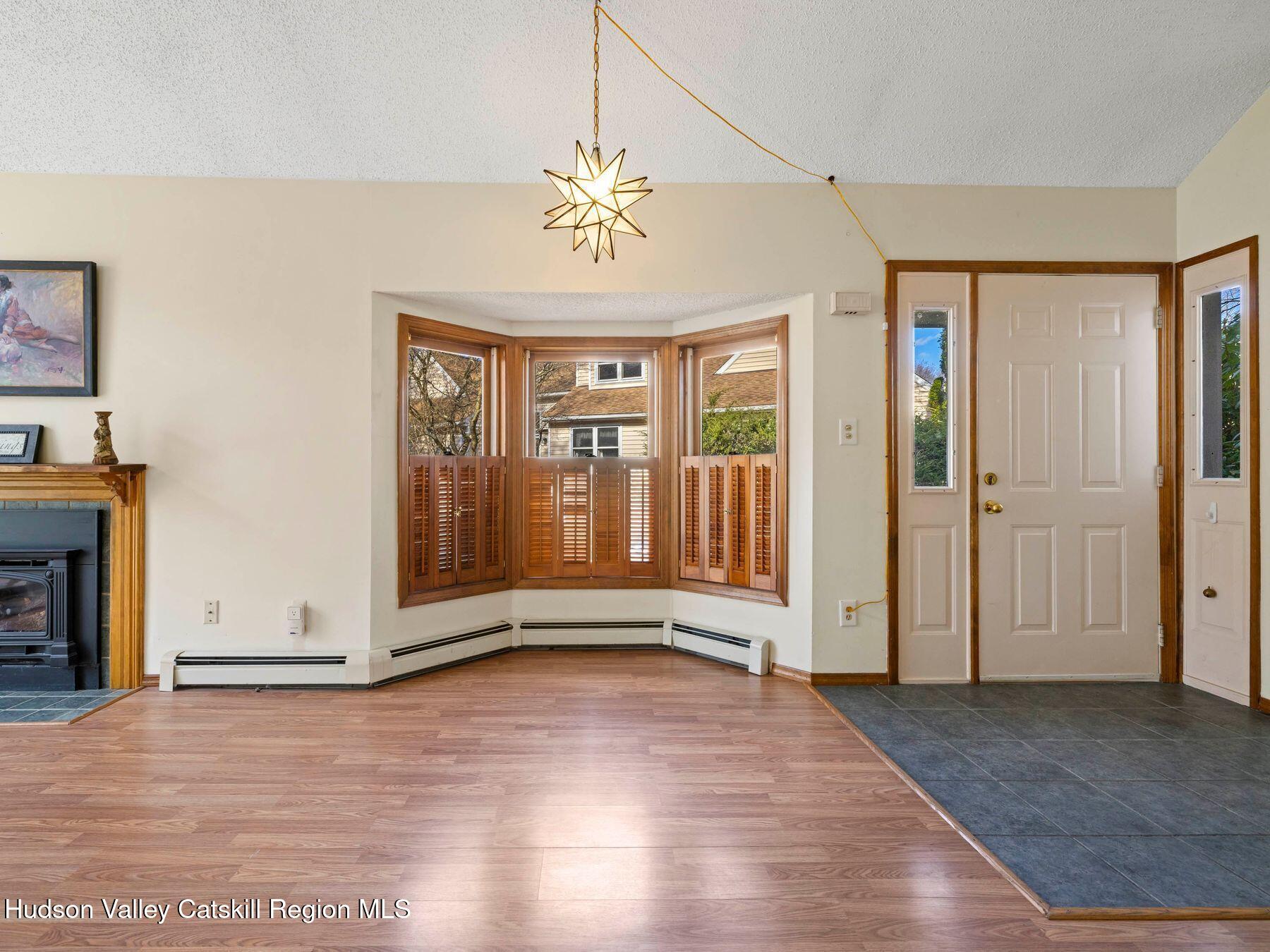 16 Red Maple Road Saugerties, NY 12477 - Photo 7 of 25 photo_online_026