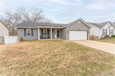 $275,000 | 1962 Birchwood Drive, Barnhart, MO 63012