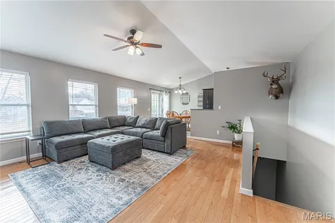 $275,000 | 1962 Birchwood Drive, Barnhart, MO 63012