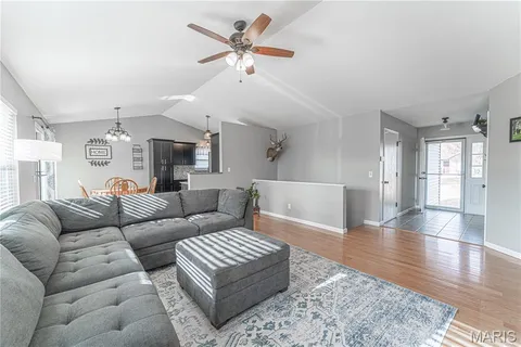 $275,000 | 1962 Birchwood Drive, Barnhart, MO 63012