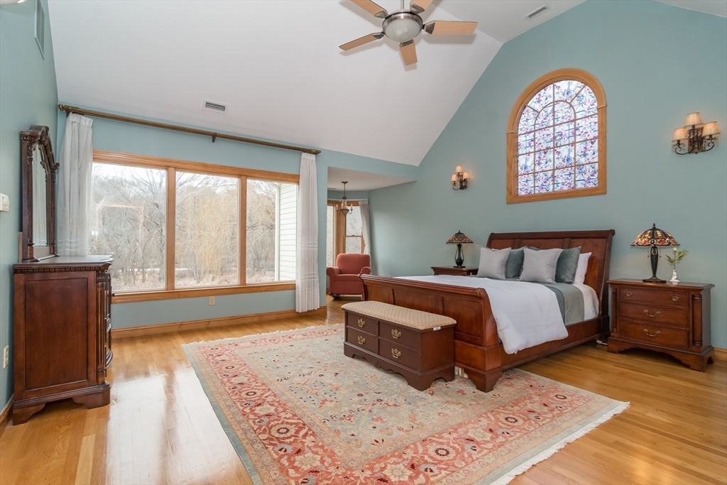 65 Riverview Circle Wayland, MA 01778 - Photo 11 of 22