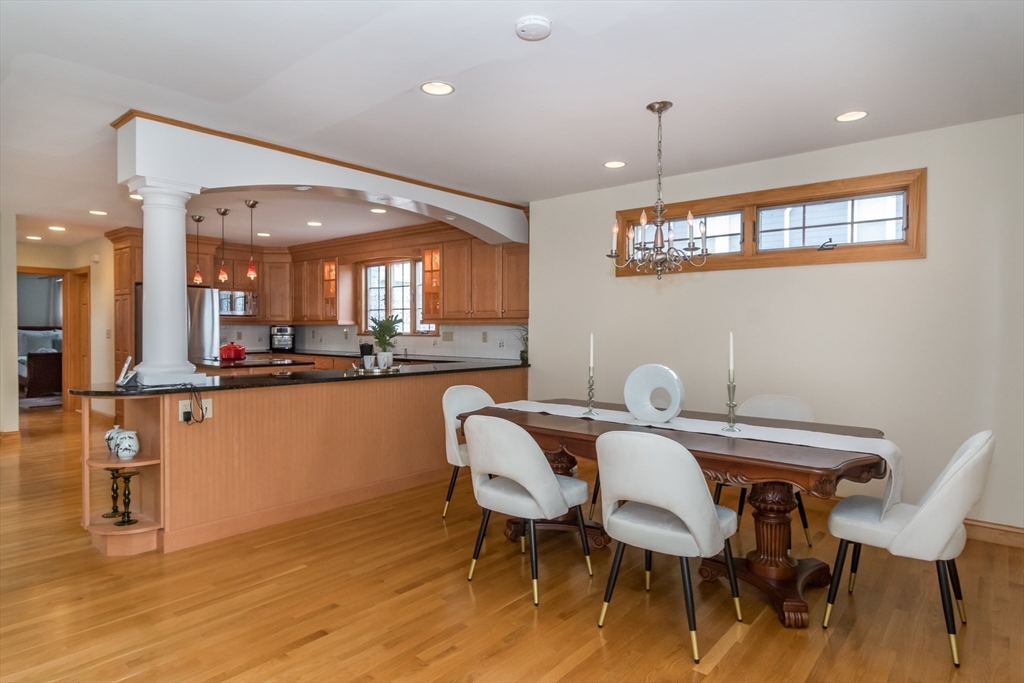 65 Riverview Circle Wayland, MA 01778 - Photo 8 of 22