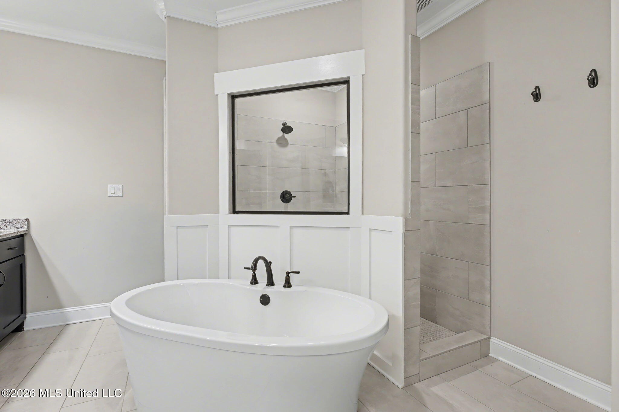 1567 Eden Crossing Hernando, MS 38632 - Photo 21 of 47 separate tub and shower