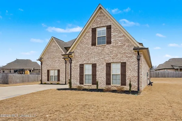 $435,500 | 1567 Eden Crossing, Hernando, MS 38632