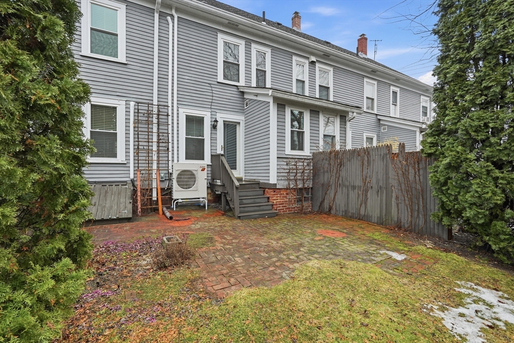 26 Winter Street, Unit 26 Easthampton, MA 01027 - Photo 30 of 34