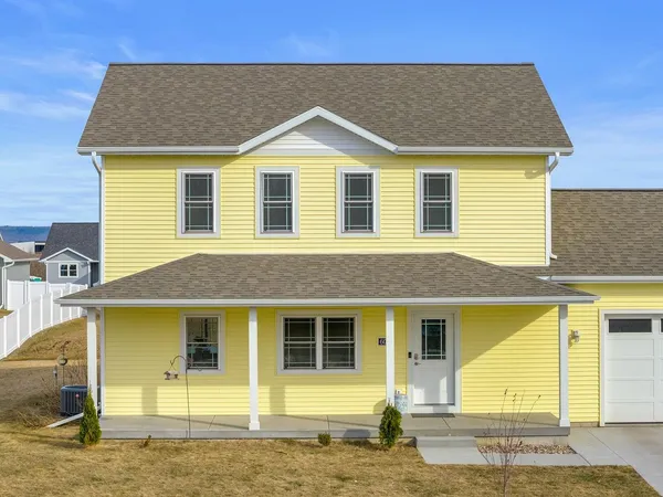 $439,000 | 602 Eisenhower Street, Baraboo, WI 53913