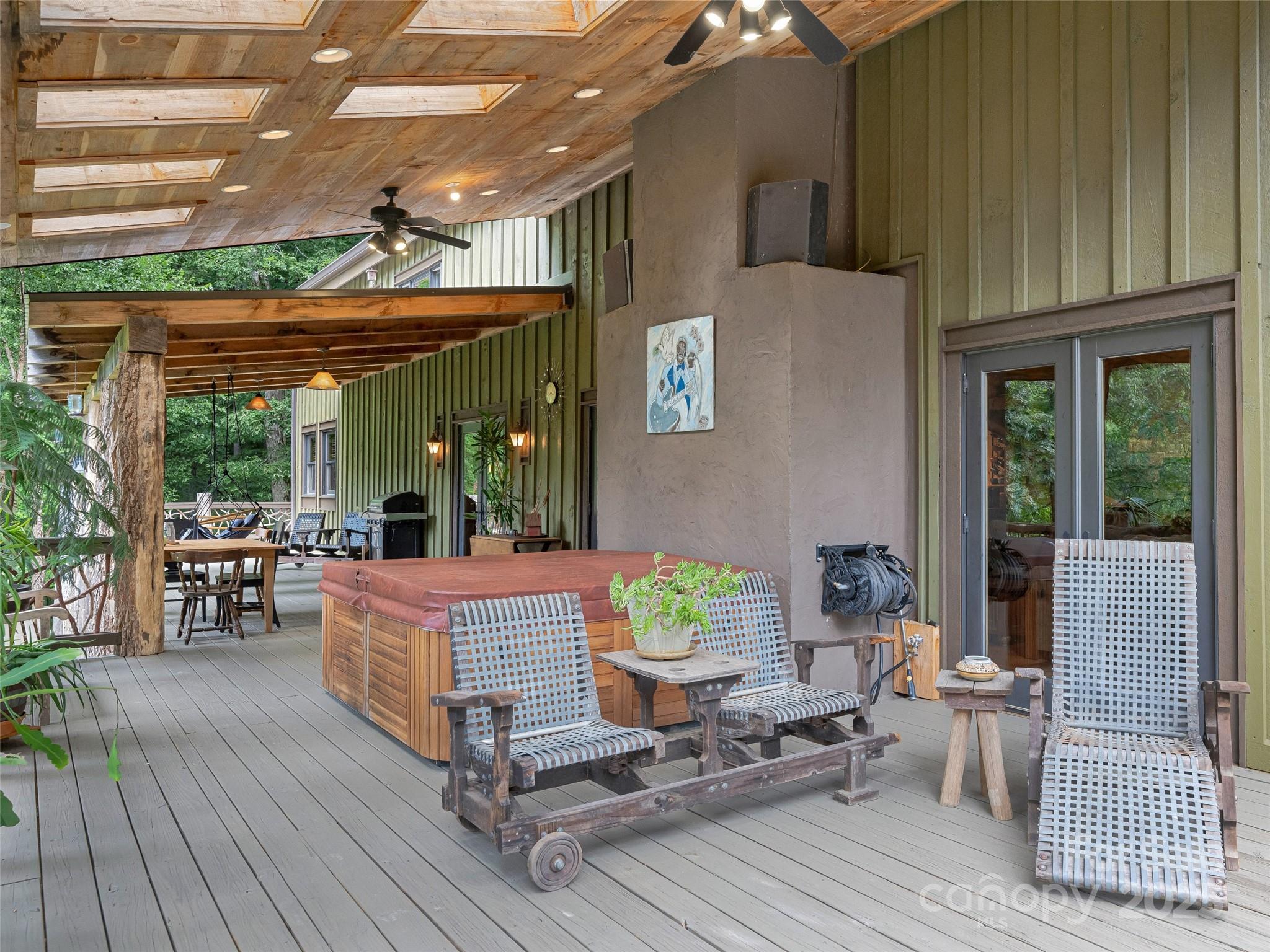 415 Shady Grv Road Tuckasegee, NC 28783 - Photo 18 of 48