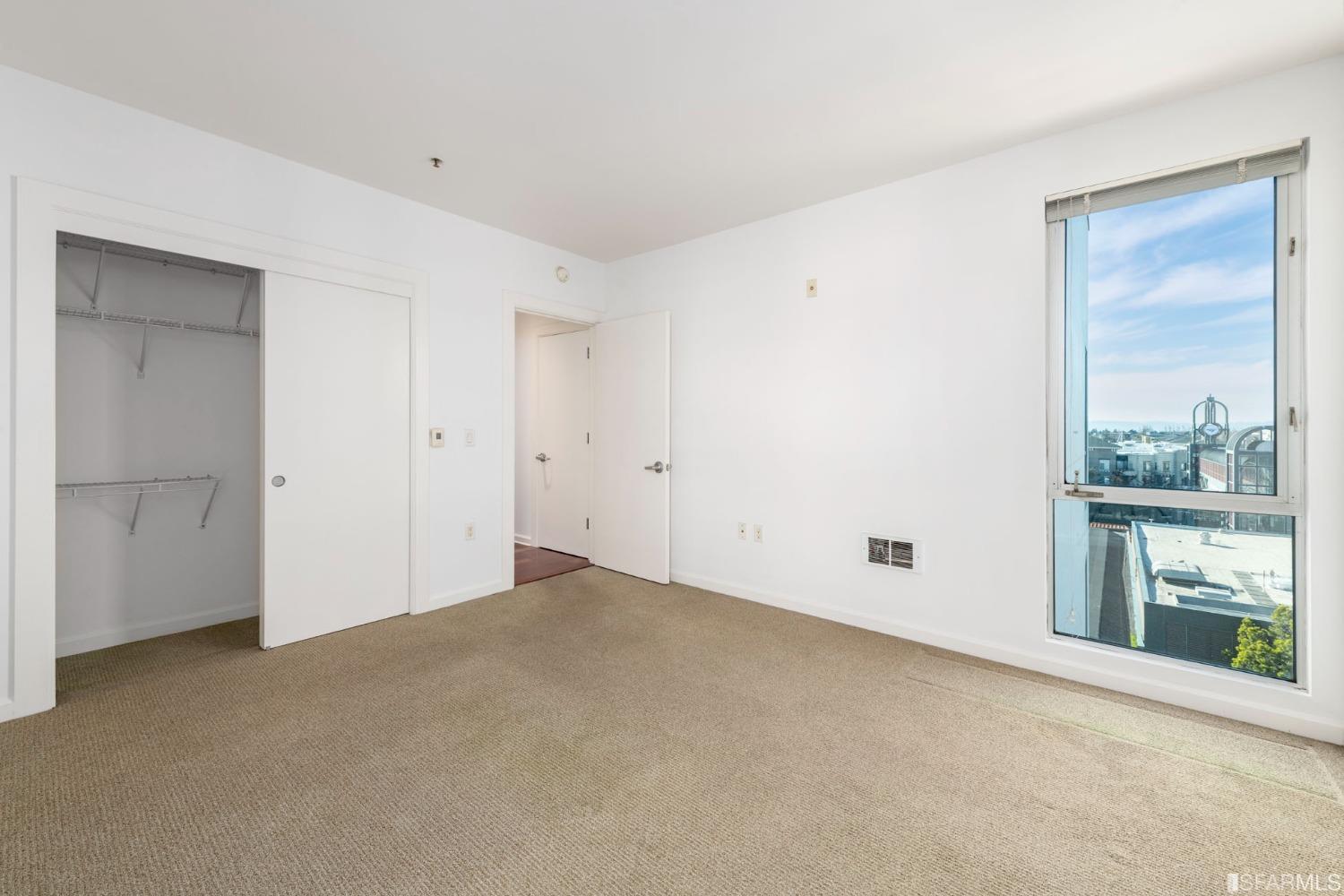 200 2nd Street, Unit 514 Oakland, CA 94607 - Photo 19 of 26 a view of an empty room with a window