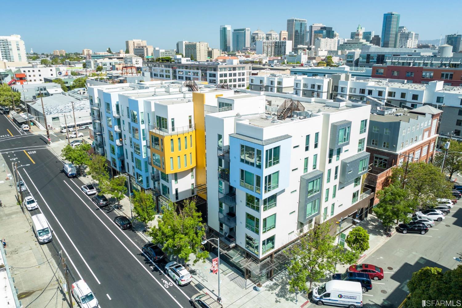 200 2nd Street, Unit 514 Oakland, CA 94607 - Photo 21 of 26 a picture of city view