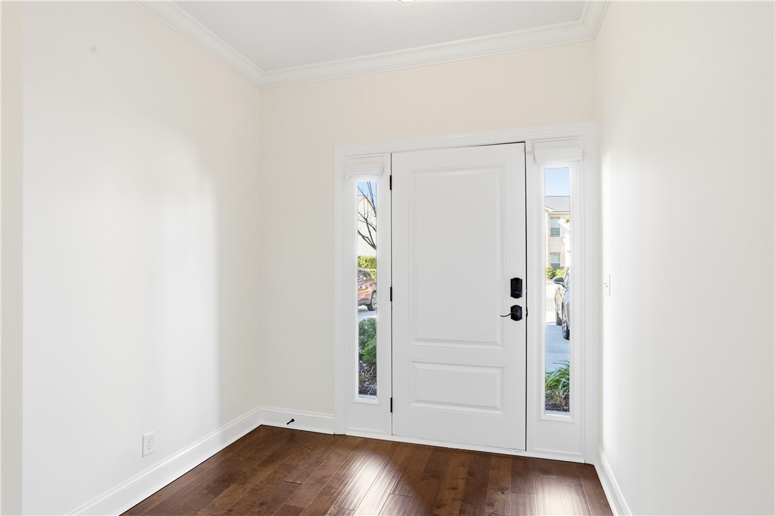 607 Mariners Circle St. Simons Island, GA 31522 - Photo 3 of 43