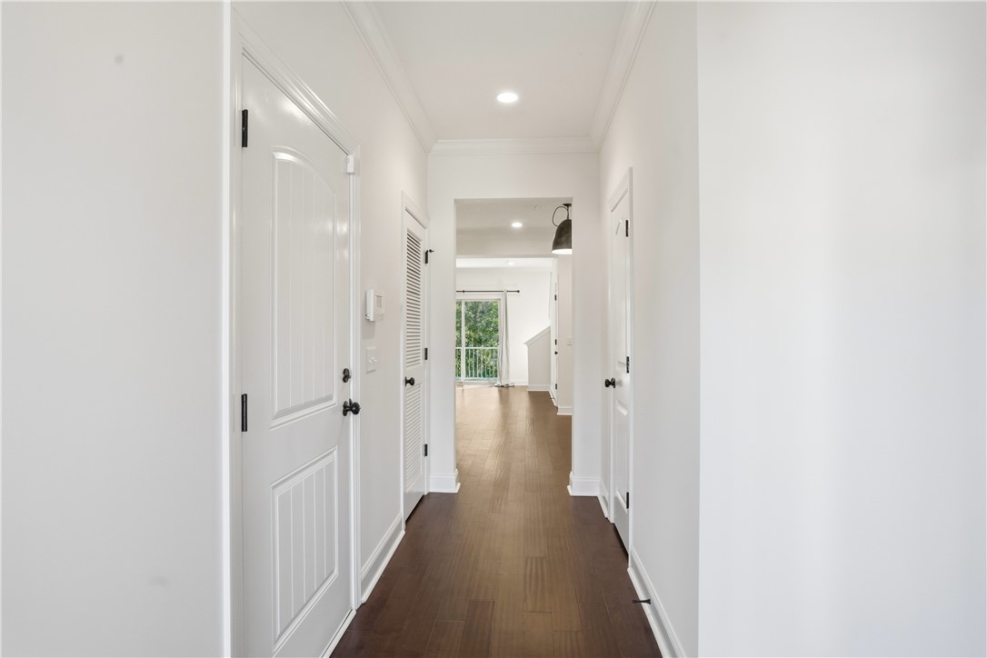 607 Mariners Circle St. Simons Island, GA 31522 - Photo 4 of 43