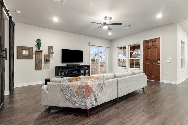 a view of a outdoor space