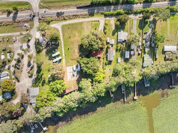 $295,000 | 15026 Highway 301, Hawthorne, FL 32640