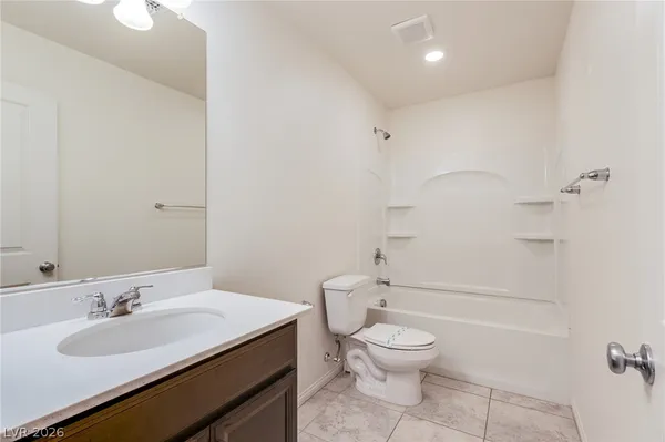 $2,950 | 9858 West Meranto Avenue, Las Vegas, NV 89178