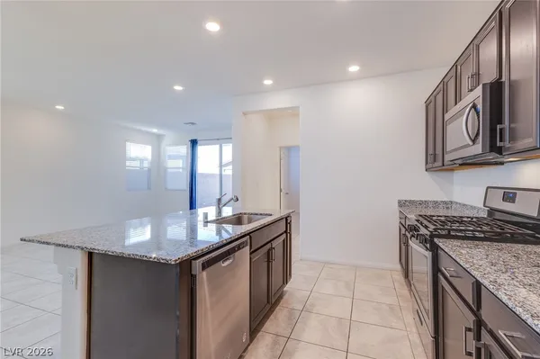 $2,950 | 9858 West Meranto Avenue, Las Vegas, NV 89178