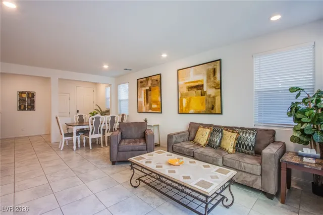 $2,950 | 9858 West Meranto Avenue, Las Vegas, NV 89178