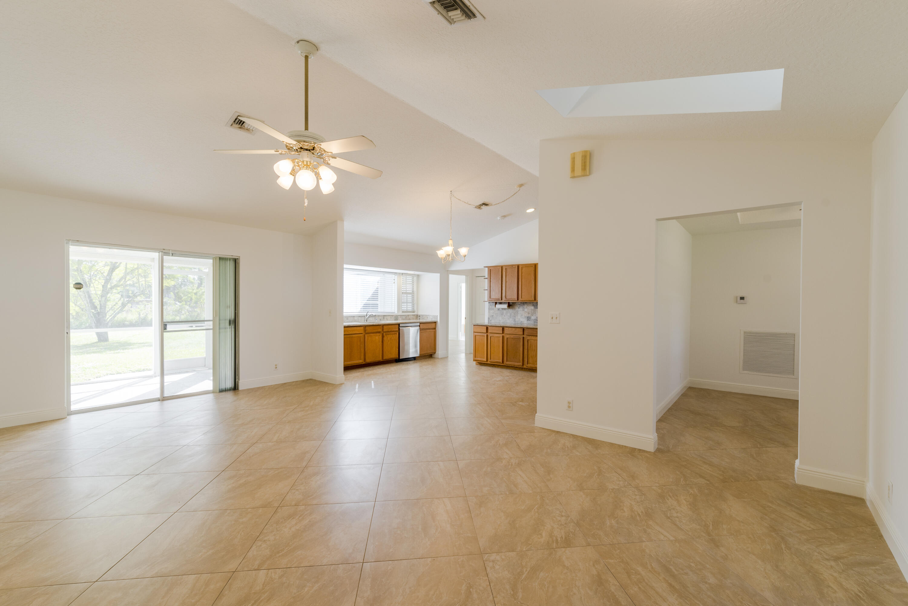 13340 88th Place North West Palm Beach, FL 33412 - Photo 7 of 28 _IMG4002