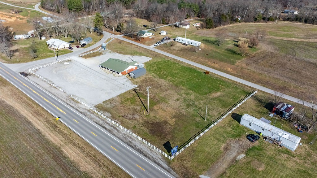 8496 South Madisonville Road Crofton, KY 42217 - Photo 2 of 22 a view of a backyard