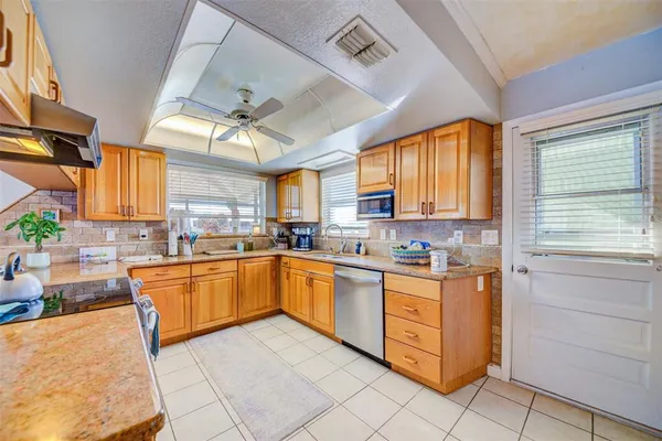$589,900 | 3358 Minnow Creek Drive, Hernando Beach, FL 34607