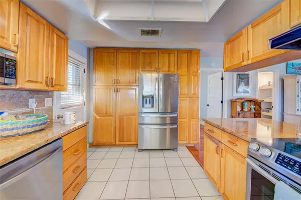 $589,900 | 3358 Minnow Creek Drive, Hernando Beach, FL 34607