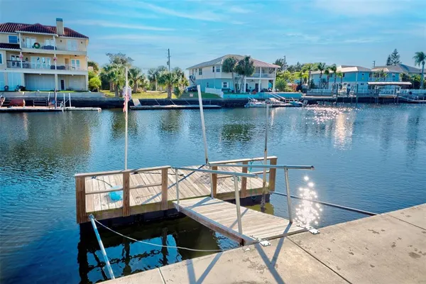 $589,900 | 3358 Minnow Creek Drive, Hernando Beach, FL 34607