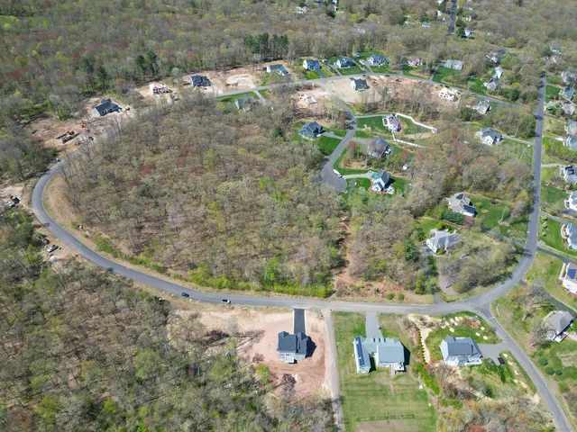 $924,900 | 54 Wolf Hill Road, Coventry, CT 06238