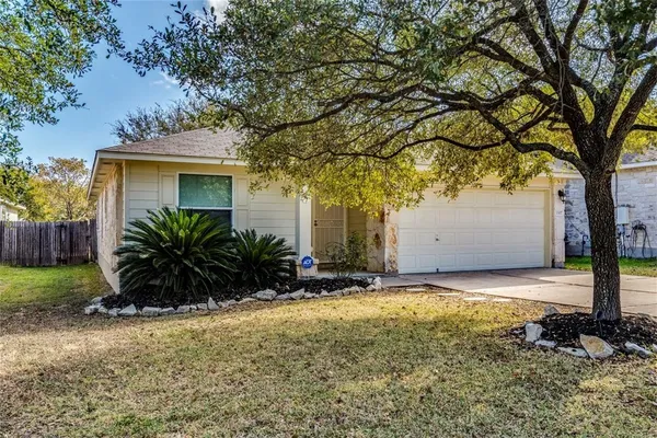 $1,995 | 1307 Dillon Lake Bend, Leander, TX 78641