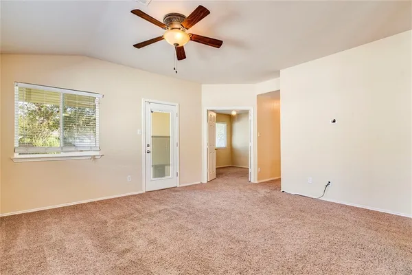 $1,995 | 1307 Dillon Lake Bend, Leander, TX 78641
