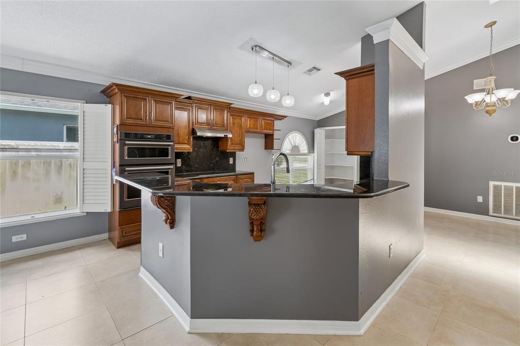 1008 Old Barn Road Orlando, FL 32825 - Photo 13 of 41