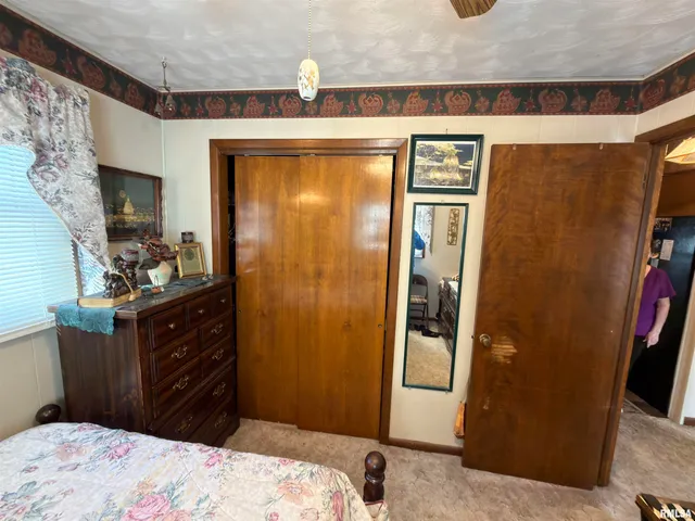 $625,000 | 15981 Hillcrest Drive, Effingham, IL 62401