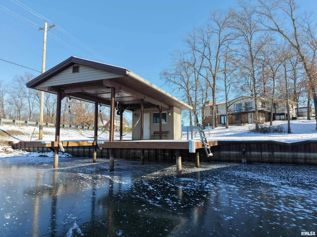 $625,000 | 15981 Hillcrest Drive, Effingham, IL 62401