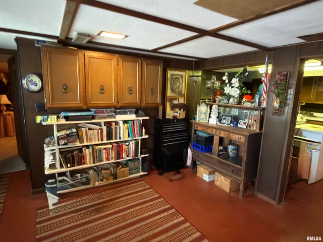 $625,000 | 15981 Hillcrest Drive, Effingham, IL 62401