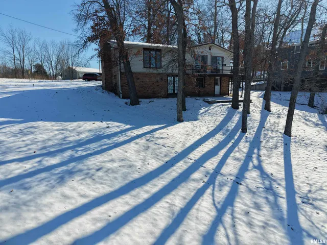 $625,000 | 15981 Hillcrest Drive, Effingham, IL 62401