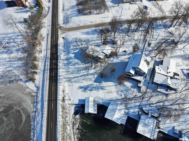 $625,000 | 15981 Hillcrest Drive, Effingham, IL 62401