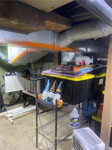 $155,000 | 322 North Washington Street, Evans City, PA 16033