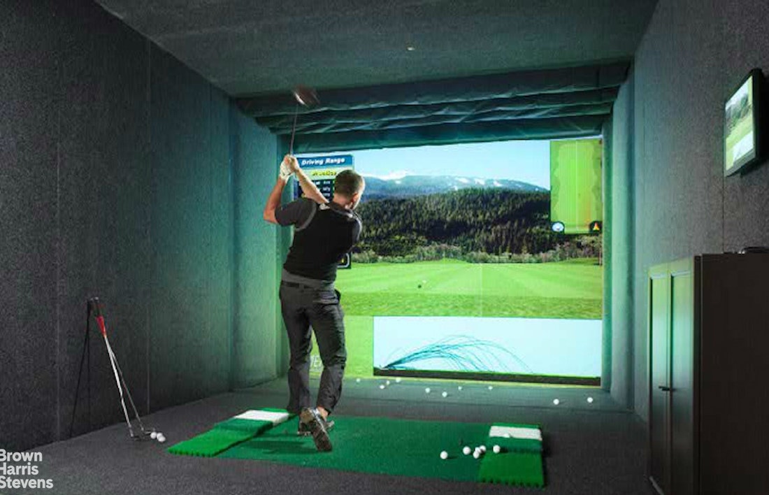 20 Pine Street, Unit 2706 Manhattan, NY 10005 - Photo 13 of 18 a view of a porch