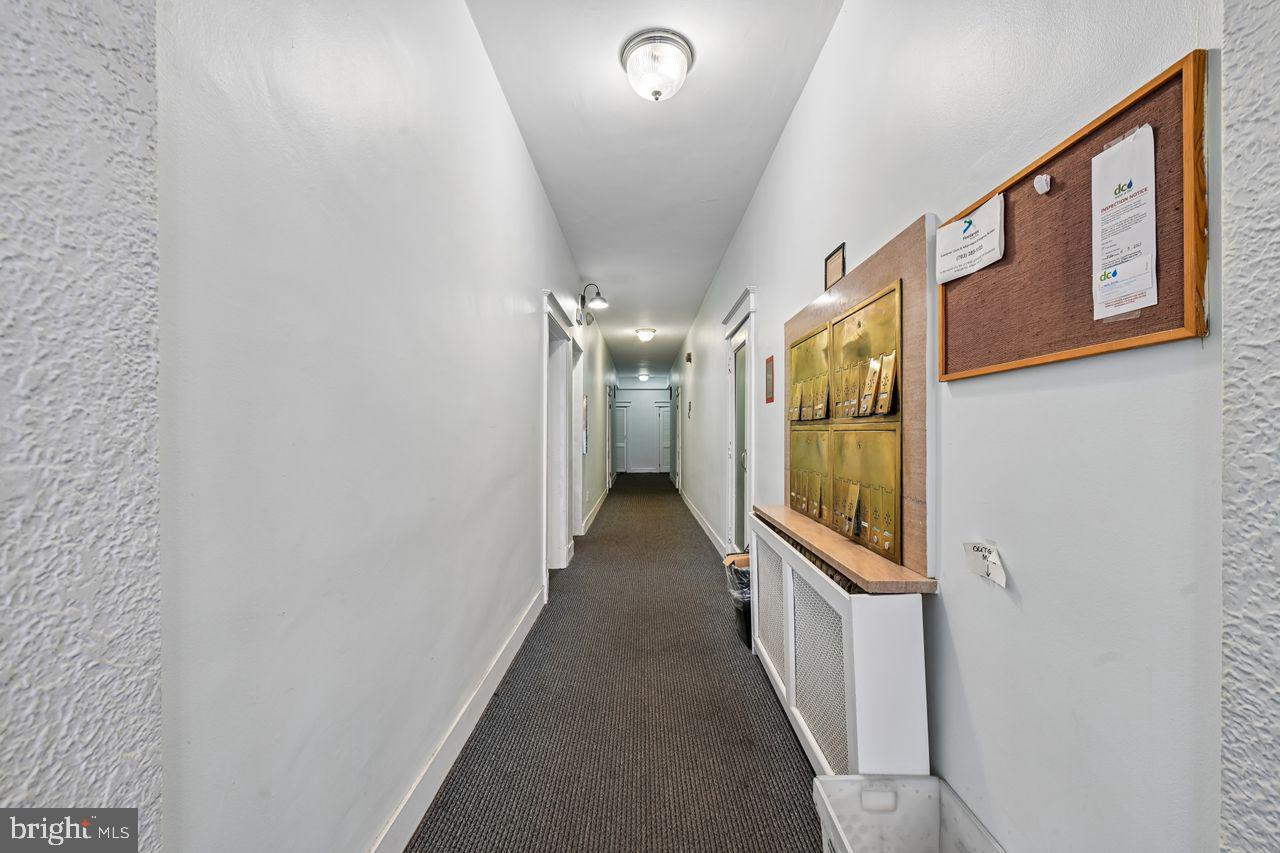 414 Seward Square Southeast, Unit 104 Washington, DC 20003 - Photo 26 of 33