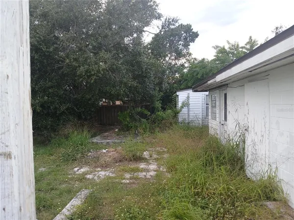 $244,000 | 500 West Woodward Avenue, Eustis, FL 32726