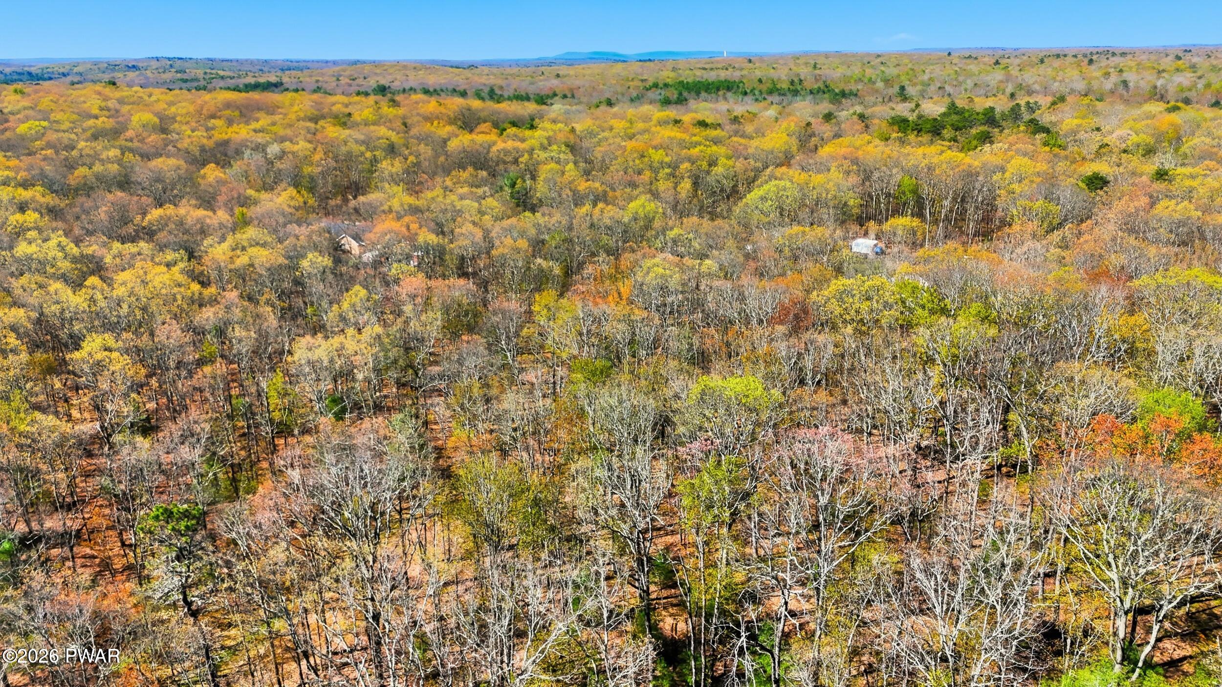 Whispering Oaks Road Greeley, PA 18425 - Photo 5 of 22