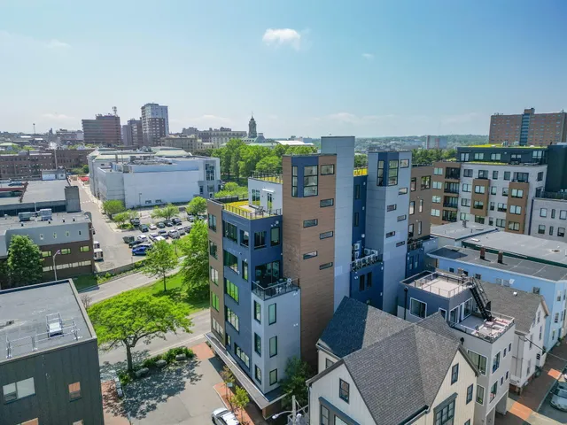 $799,000 | 167 Newbury Street, Unit 206, Portland, ME 04101