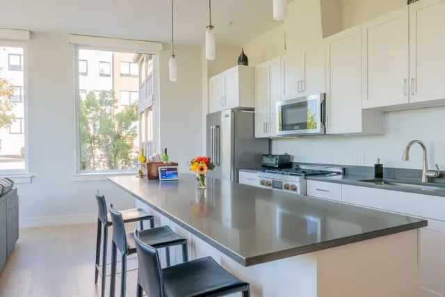 $799,000 | 167 Newbury Street, Unit 206, Portland, ME 04101