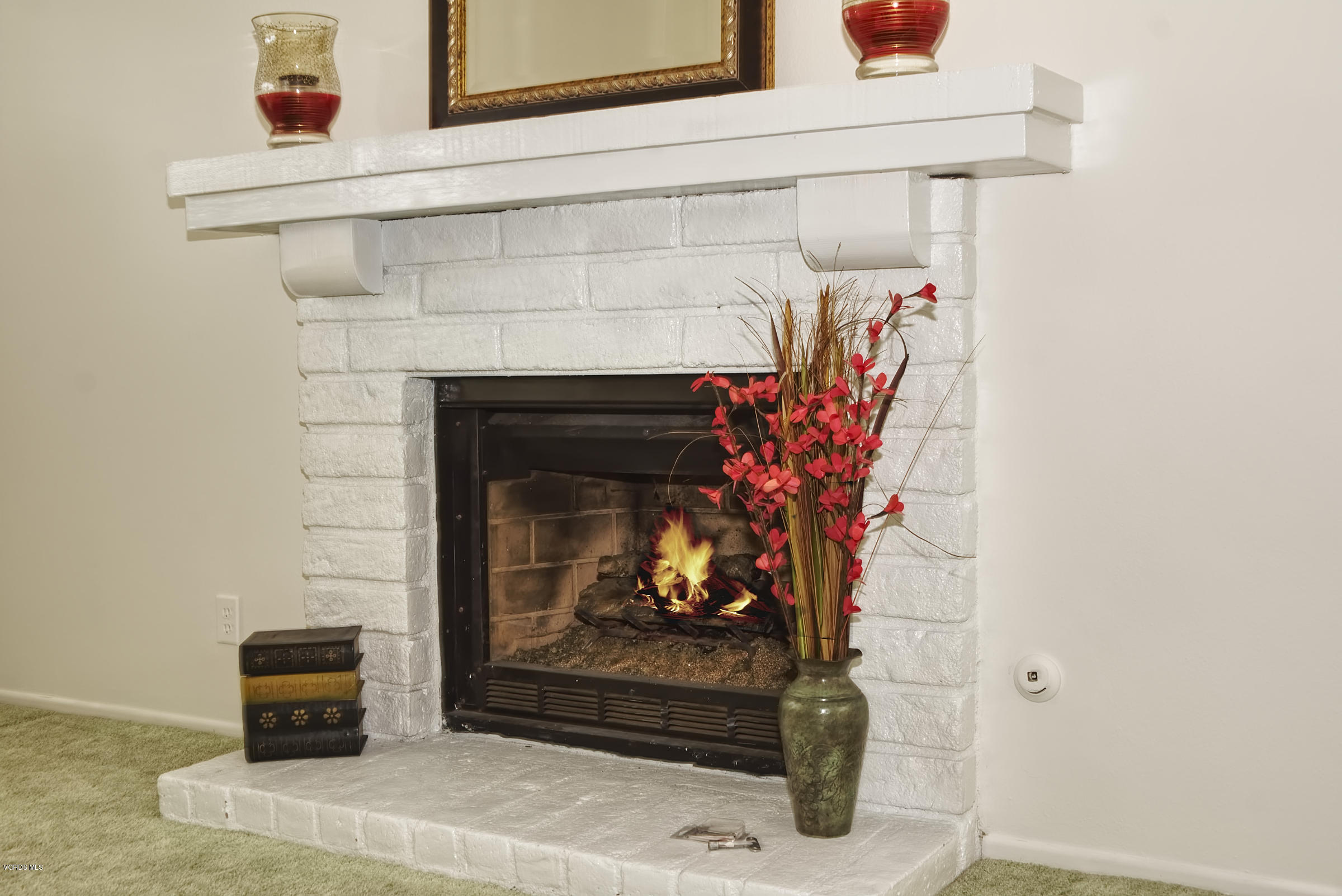 326 Kanan Road Oak Park, CA 91377 - Photo 13 of 35 fireplace