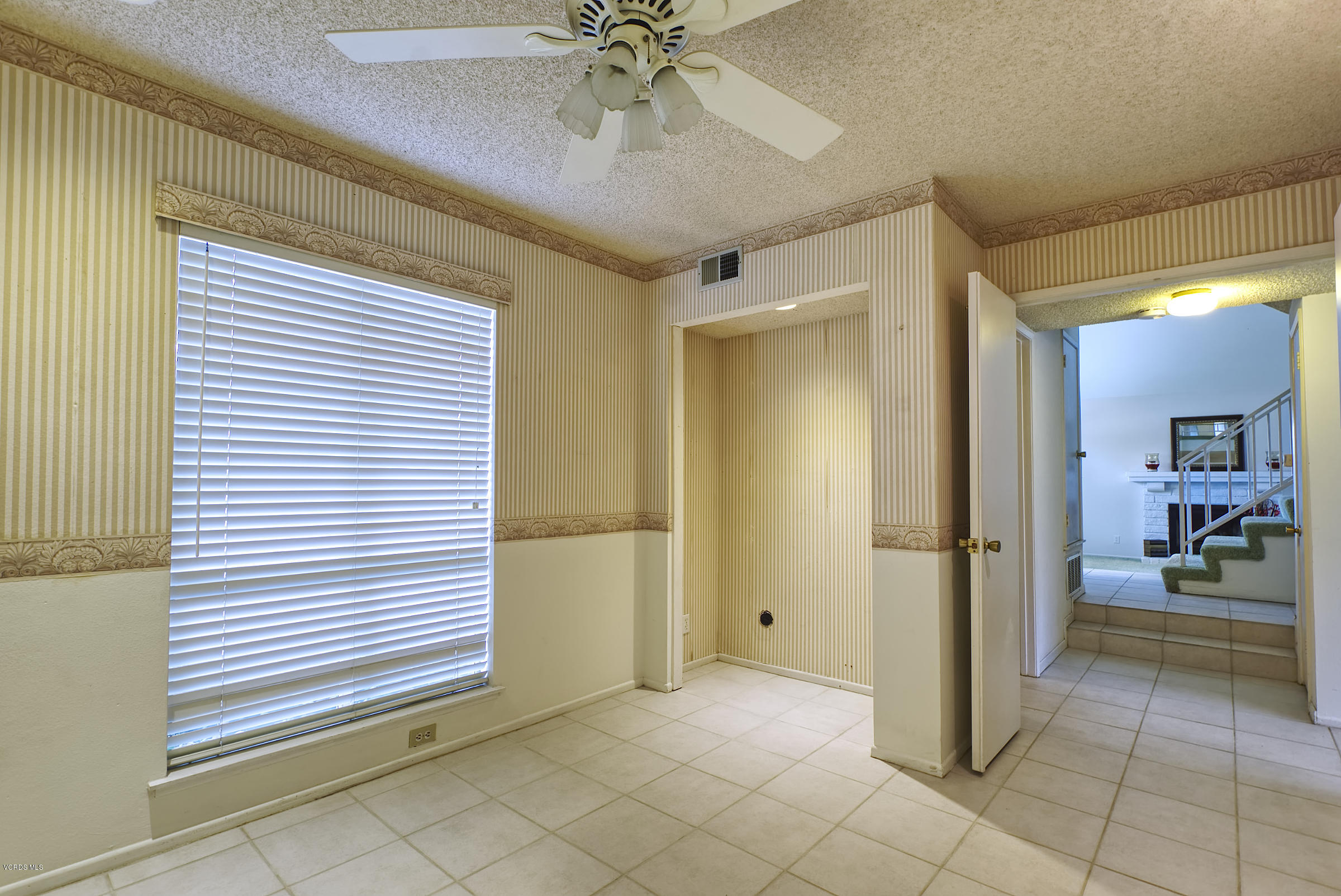 326 Kanan Road Oak Park, CA 91377 - Photo 19 of 35 downstairs bedroom:office2