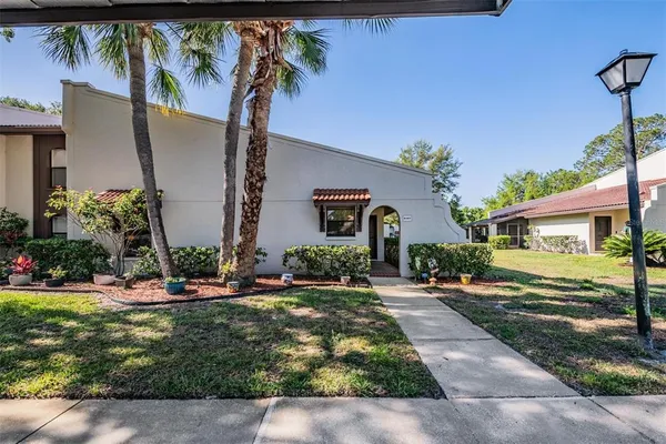$298,500 | 3505 Tarpon Woods Boulevard, Unit N401, Palm Harbor, FL 34685