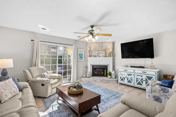 $229,900 | 830 44th Avenue North, Unit R1, Myrtle Beach, SC 29577
