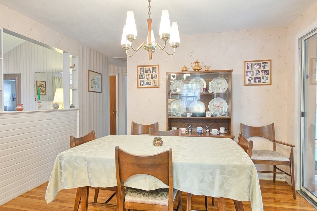 4 Loumac Road Wilmington, MA 01887 - Photo 5 of 26 Gallery Image 5