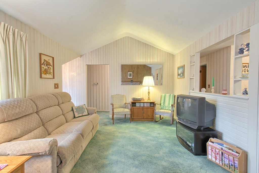4 Loumac Road Wilmington, MA 01887 - Photo 9 of 26 Gallery Image 9